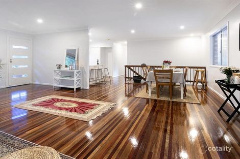 Property photo of 4 Eversden Street Kenmore QLD 4069