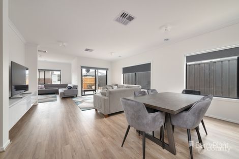 Property photo of 38 Pony Drive Greenvale VIC 3059