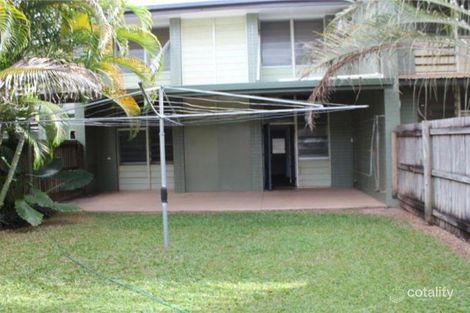 4/2 Delonix Ct, Rocky Point, QLD 4874