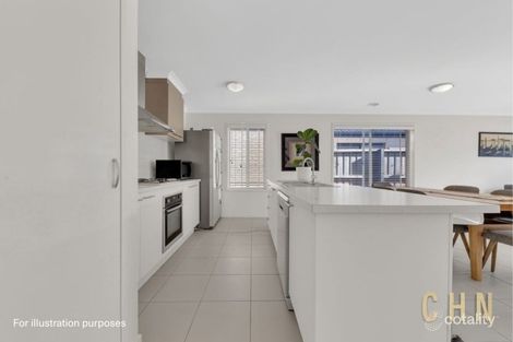 Property photo of 8 Jolimont Road Point Cook VIC 3030