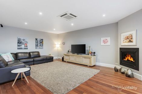 Property photo of 6 Hillside Road Bulleen VIC 3105