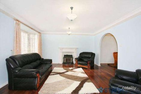Property photo of 11 Elford Crescent Merrylands West NSW 2160
