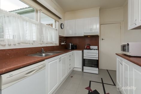 Property photo of 25 Cambra Road Belmont VIC 3216