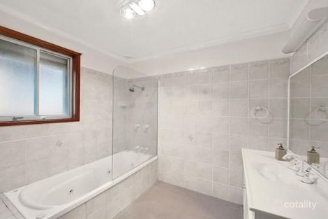 Property photo of 42 Brindabella Street Ruse NSW 2560