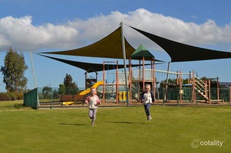 Property photo of 63 Beauford Avenue Narre Warren South VIC 3805