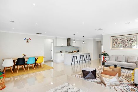 Property photo of 17 Seagrass Crescent Point Cook VIC 3030