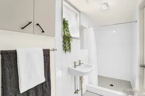 Property photo of 3 Pullen Street Coochiemudlo Island QLD 4184