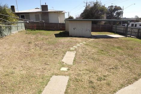 Property photo of 2 Chisholm Crescent Seymour VIC 3660