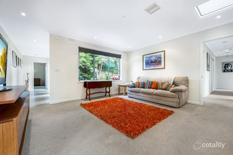 Property photo of 4 Rowland Court Glen Waverley VIC 3150
