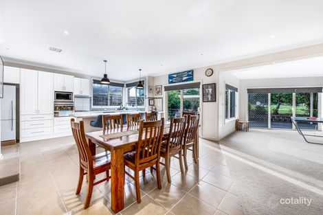 Property photo of 4 Rowland Court Glen Waverley VIC 3150