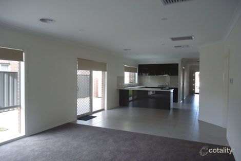 Property photo of 57 Serene Way Clyde North VIC 3978