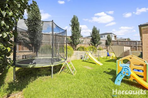 Property photo of 34 Nickell Court Drouin VIC 3818