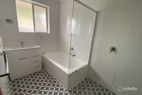 Property photo of 2/182 Wheatsheaf Road Morphett Vale SA 5162