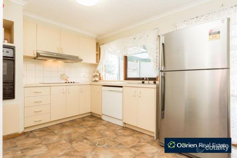 Property photo of 4 Isaac Edey Place Hampton Park VIC 3976