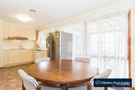 Property photo of 4 Isaac Edey Place Hampton Park VIC 3976