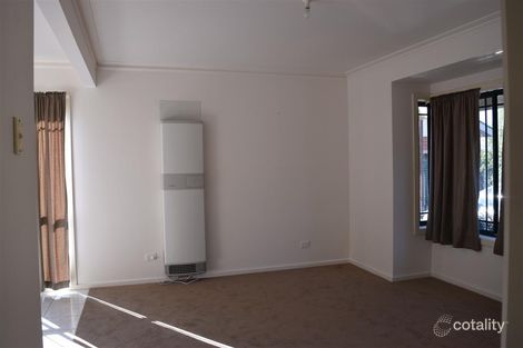 Property photo of 2/47 Dyson Drive Sunbury VIC 3429