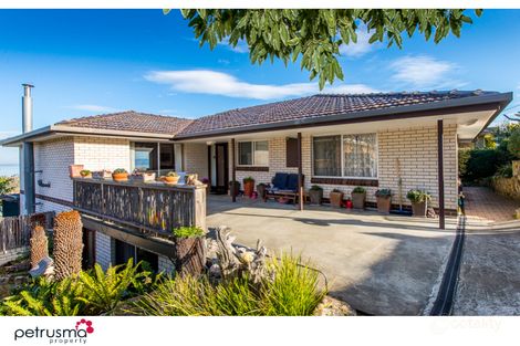 Property photo of 14 Nankoor Crescent Howrah TAS 7018