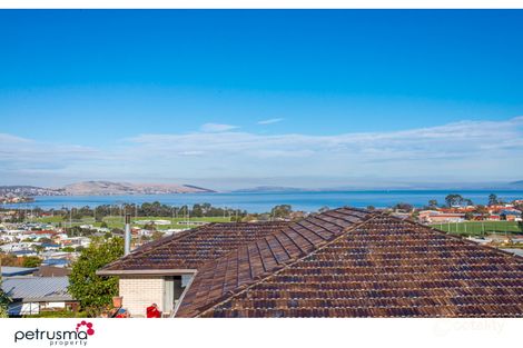 Property photo of 14 Nankoor Crescent Howrah TAS 7018
