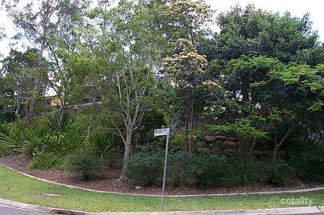 1 Wugga Pl, Chapel Hill, QLD 4069