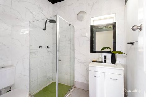 Property photo of 21 Oxlade Street Warrawong NSW 2502