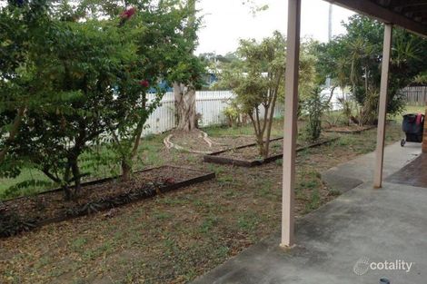 Property photo of 8 Desmond Drive Toogoom QLD 4655