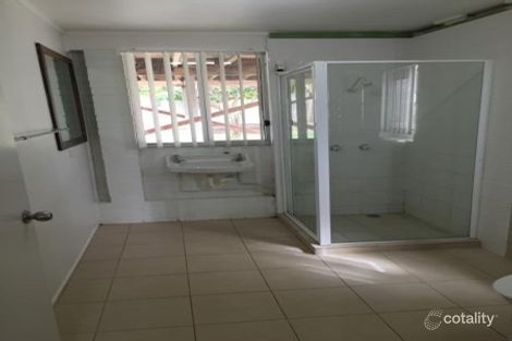 Property photo of 8 Desmond Drive Toogoom QLD 4655