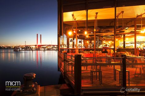 Property photo of 1406/100 Harbour Esplanade Docklands VIC 3008