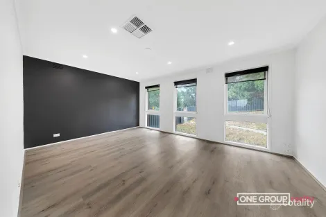 Property photo of 108 Raglan Street Wallan VIC 3756
