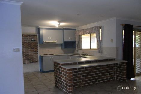 Property photo of 32 Noonga Crescent Hillvue NSW 2340