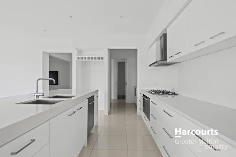 Property photo of 22 Bateman Drive Harkness VIC 3337