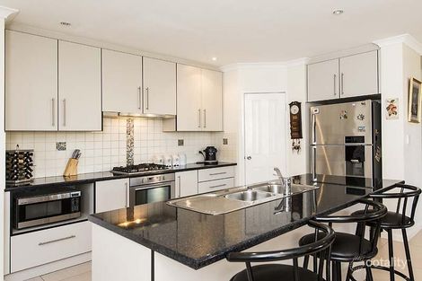 Property photo of 17 Kingsway Gardens Canning Vale WA 6155