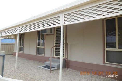 32 Wharf Cres, Port Wakefield, SA 5550