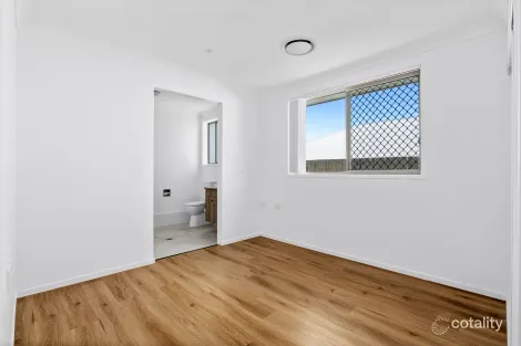 Property photo of 17 Maher Place Gleneagle QLD 4285