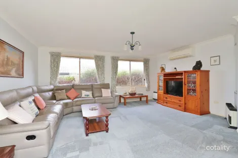 Property photo of 67 Scarborough Way Dunbogan NSW 2443