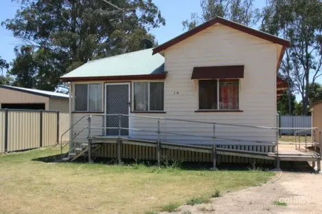 16 Martin Pl, Kingaroy, QLD 4610