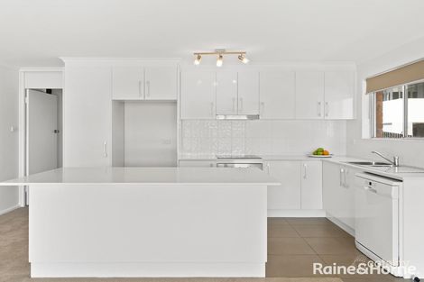 Property photo of 4/11 Lynn Avenue Point Frederick NSW 2250