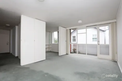 4/494a Glenferrie Rd, Hawthorn, VIC 3122