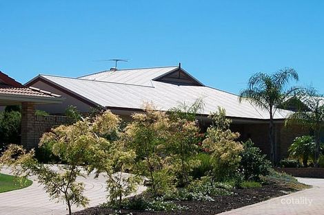 21 Aster Ct, Thornlie, WA 6108