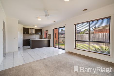 Property photo of 18 Grassland Grove Leopold VIC 3224