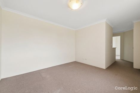 Property photo of 29 Beverley Place Cloverdale WA 6105