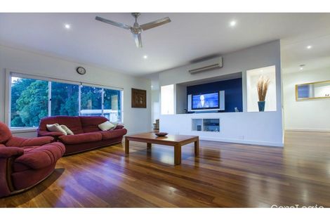 Property photo of 32 Bunya Pine Place Woombye QLD 4559