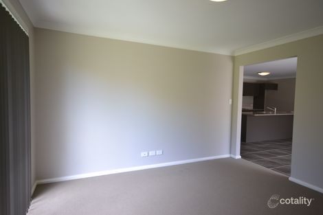 Property photo of 2 Vivienne Street Hill Top NSW 2575