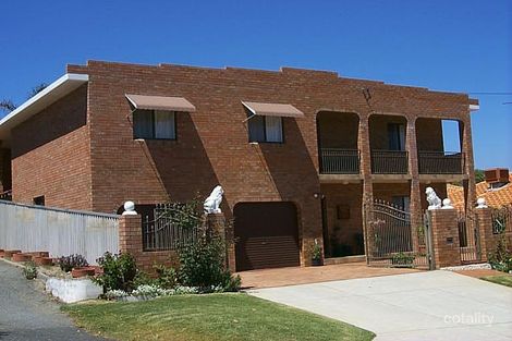 28 Wade St, Joondanna, WA 6060