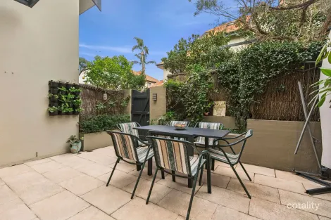 Property photo of 2/41-45 Sutherland Street Cremorne NSW 2090