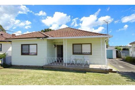 Property photo of 38 Hemsworth Avenue Northmead NSW 2152