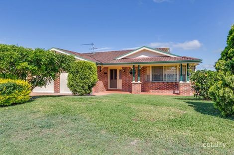 Property photo of 60 Kilkenny Circuit Ashtonfield NSW 2323