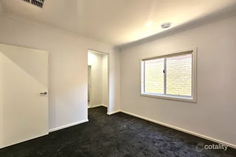 Property photo of 31 Bristol Street Strathtulloh VIC 3338