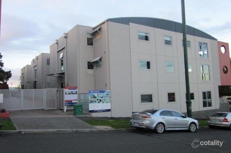 Property photo of 28/2 Saltriver Place Footscray VIC 3011