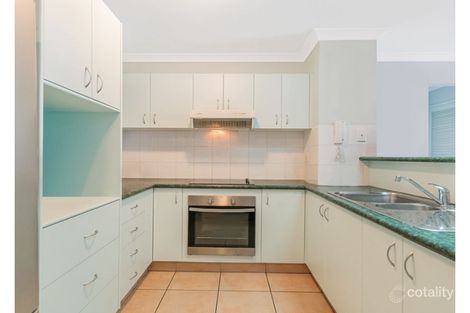 Property photo of 9/205-207 Boundary Street Coolangatta QLD 4225