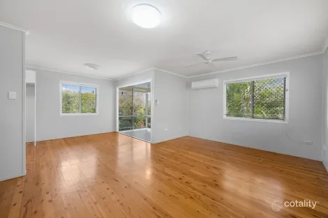Property photo of 31 Pike Crescent Toolooa QLD 4680